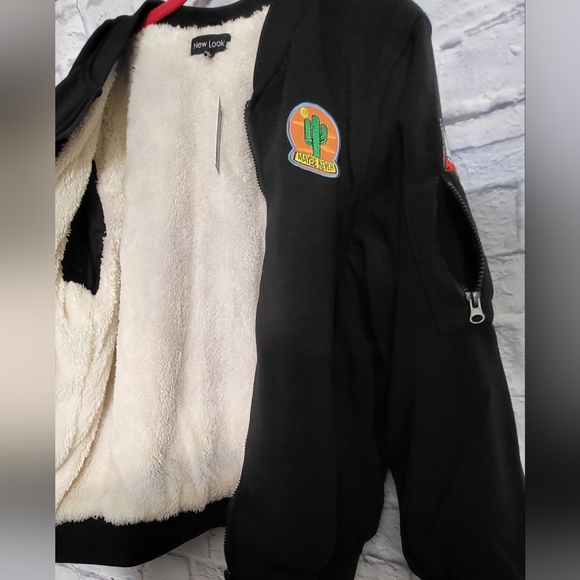 🎁Women's Fleece Lined Bomber Jacket with Patches In Plus Sizes - Picture 1 of 14